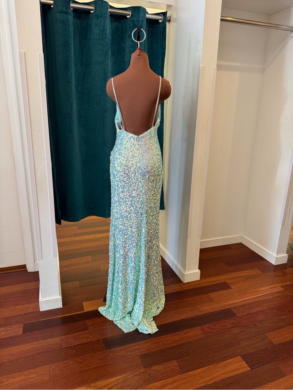 Sequin high slit v-neck with sequin straps - Picture 3 of 5